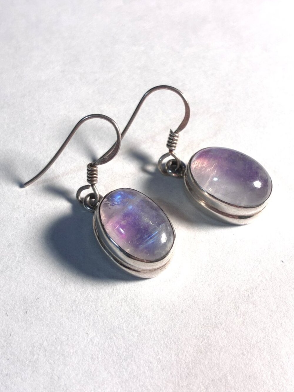 Vintage Sterling Silver Cabochon Purple Oval Drop Earring - Picture 3 of 7